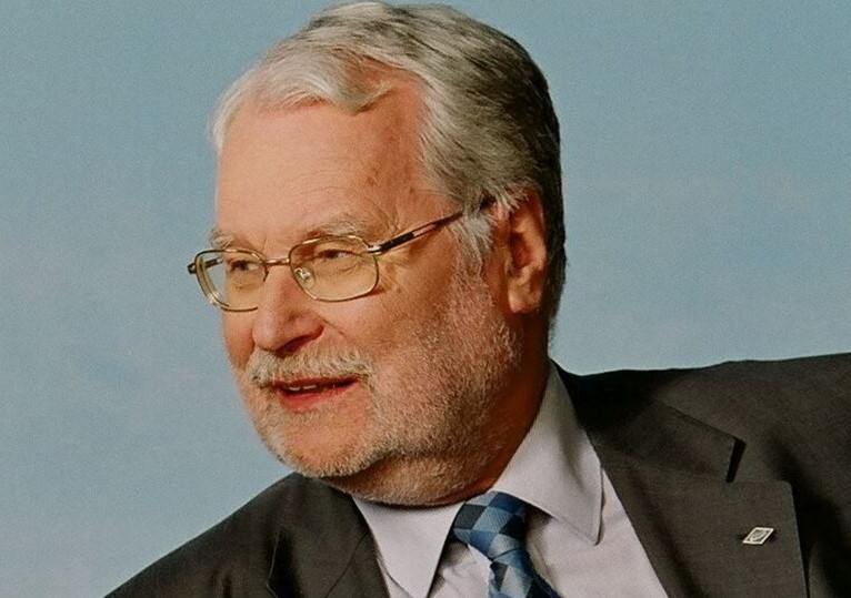 Prof. Maciej W. Grabski